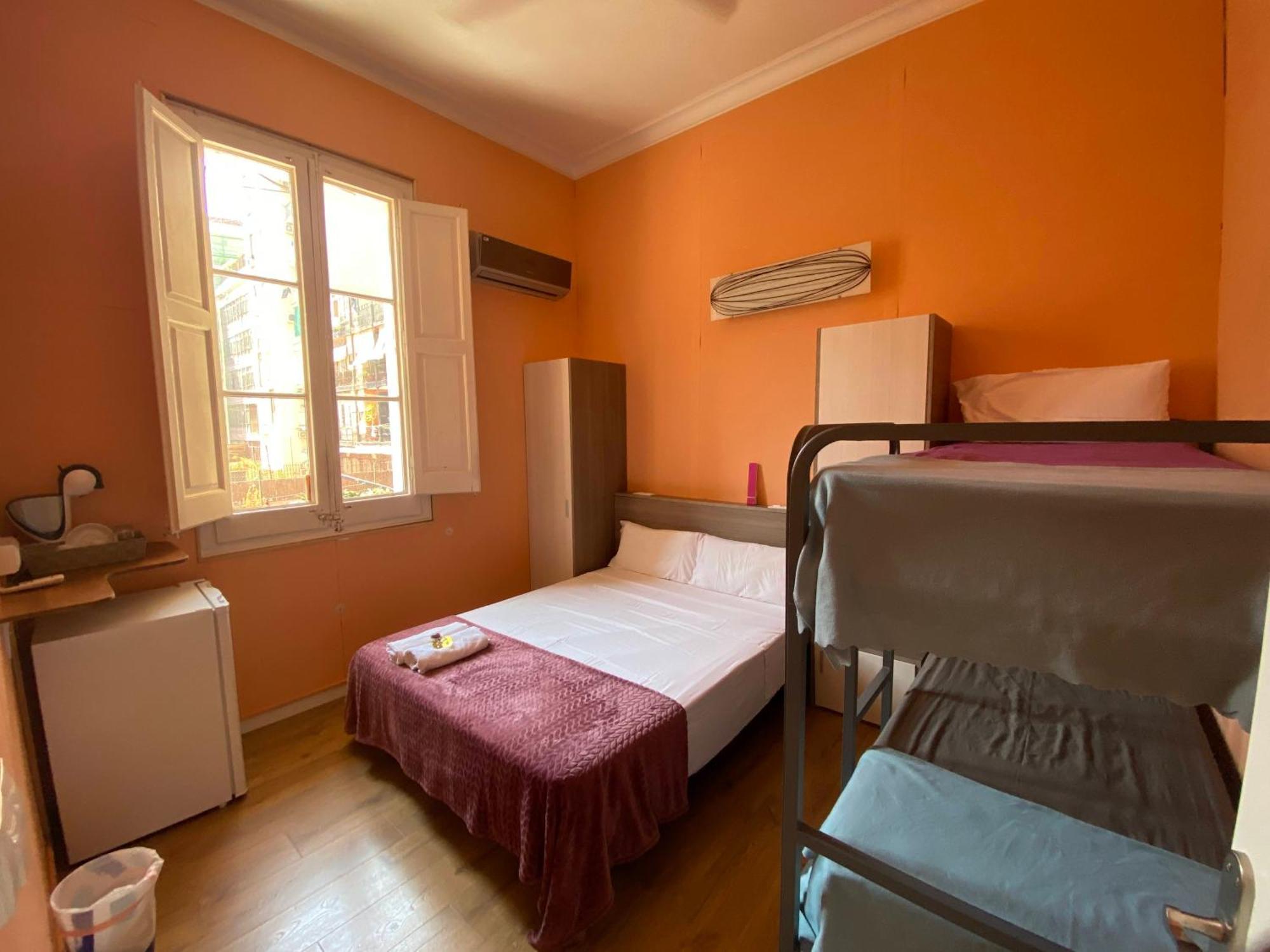Sant Antoni Hostal, Sustainable Tourism Barcelona Exterior foto
