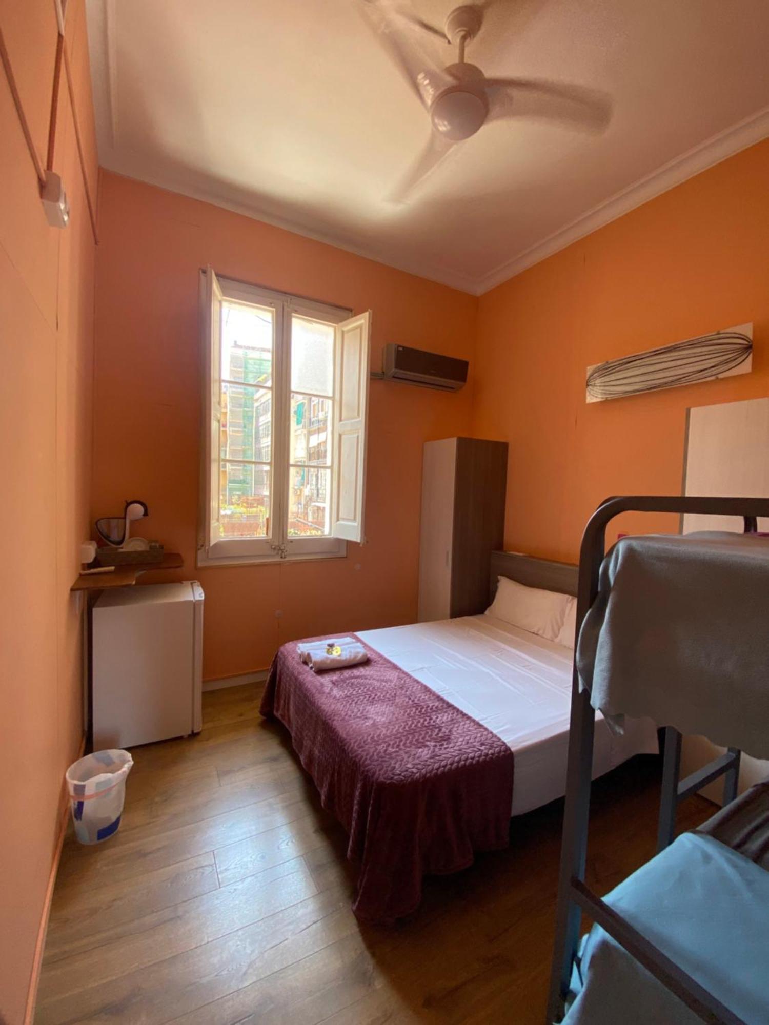 Sant Antoni Hostal, Sustainable Tourism Barcelona Exterior foto